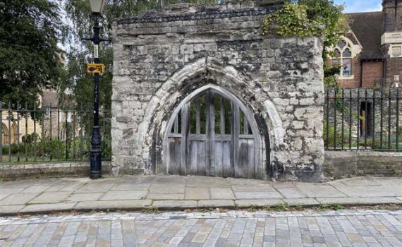 the bishops gate